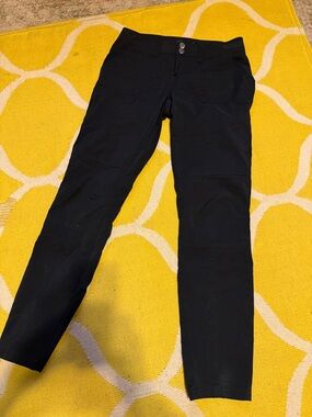Black Women’s Prana Essex Hiking/Casual Pants Size 2